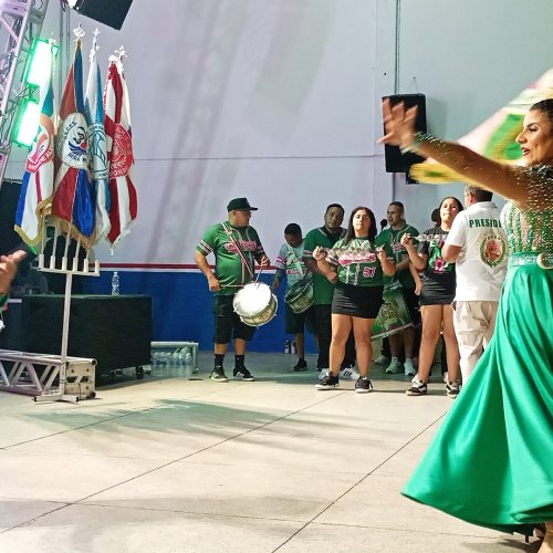 Carnaval 2026 de Guaratinguetá – lançamento dos sambas de enredo – Bonecos e Tamandaré