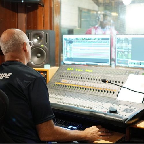 Liga RJ inicia gravações do álbum da Série Ouro para o Carnaval 2026