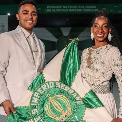 Império Serrano apresenta novo casal de mestre-sala e porta-bandeira para o Carnaval 2026